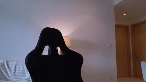 Snapshot of vanessabayer chatting on 12.25.24 vanessa online show from 12.25.24