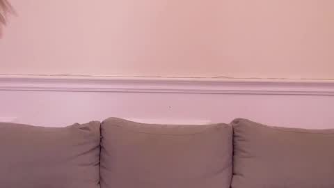 Snapshot of vanessadusk chatting on 10.25.25 Vnessa online show from 10.25.25