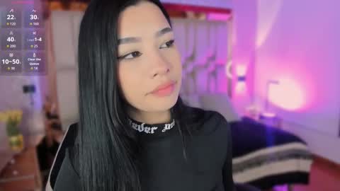 Snapshot of vanessaduval chatting on 09.14.25 vanessaduval online show from 09.14.25