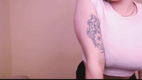 Vanessa online show from 02.13.25