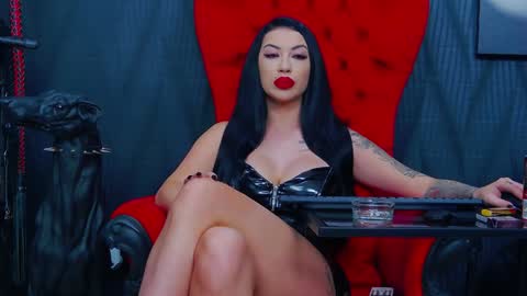 Miss Vanessa online show from 01.28.25