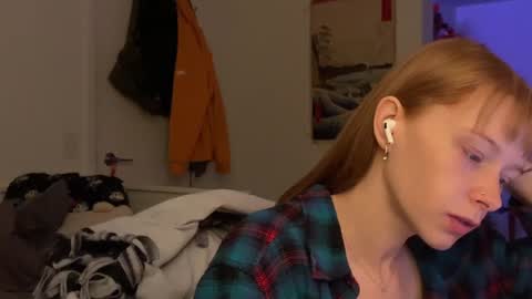 Snapshot of vanessapark chatting on 12.02.24 Vanessa online show from 12.02.24