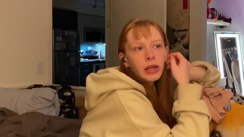 Snapshot of vanessapark chatting on 01.01.25 Vanessa online show from 01.01.25