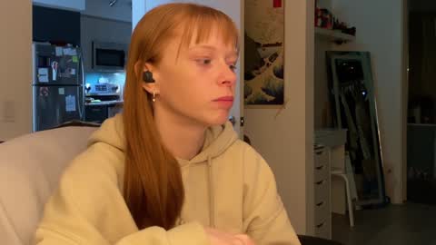 Snapshot of vanessapark chatting on 01.01.25 Vanessa online show from 01.01.25