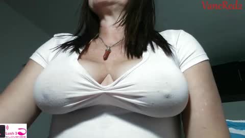 Vanesared2 online show from 10.08.25