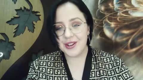 Snapshot of vanessashadow chatting on 11.29.25 vanessashadow online show from 11.29.25