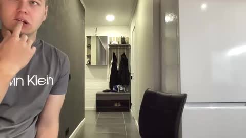 Snapshot of vanilladirtybitch chatting on 09.09.25 vanilladirtybitch online show from 09.09.25