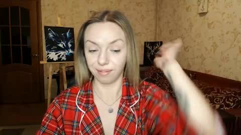 VanillaMuffin online show from 02.02.25