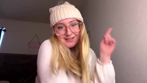 vanillapuddingpie online show from 01.10.25