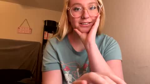 vanillapuddingpie online show from 01.11.25