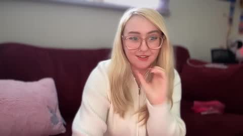 vanillapuddingpie online show from 02.16.25