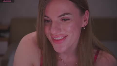 Sophie online show from 12.18.25