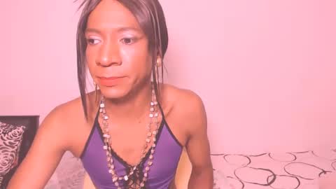 Snapshot of vannesascott chatting on 03.01.25 VANNESA online show from 03.01.25