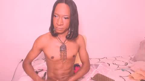 Snapshot of vannesascott chatting on 03.09.25 VANNESA online show from 03.09.25