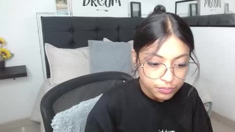 vane online show from 09.16.25