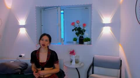 Snapshot of vannibellee chatting on 04.09.26 Vanessa online show from 04.09.26