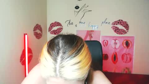 Vanessa online show from 04.19.26