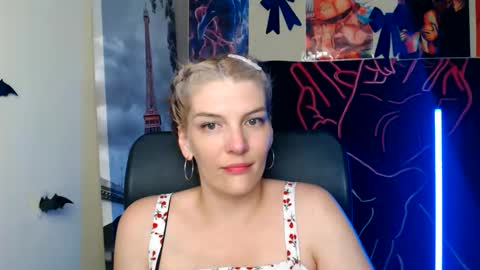 Vanessa online show from 05.22.26