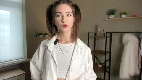 Charline online show from 04.19.26