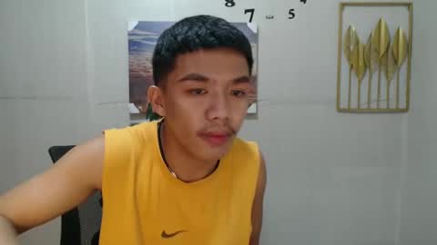 Snapshot of vanxxx2005 chatting on 12.09.24 vanxxx2005 online show from 12.09.24