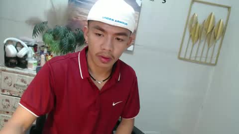 Snapshot of vanxxx2005 chatting on 02.16.25 vanxxx2005 online show from 02.16.25