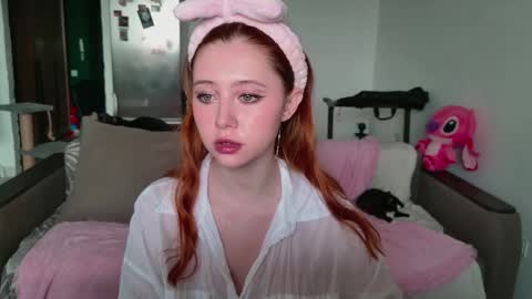 Snapshot of vasilisa_lik chatting on 09.20.25 Vasilisa lik online show from 09.20.25