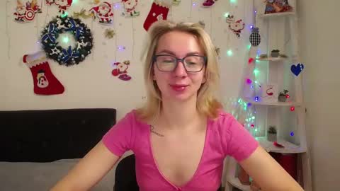Snapshot of vasilisasii chatting on 01.13.25 Vasilisa online show from 01.13.25