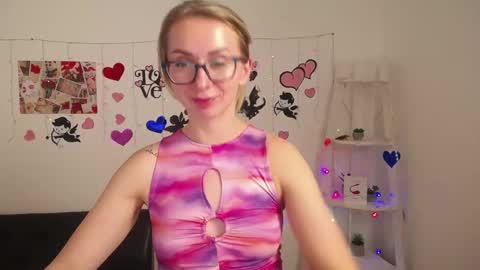 Snapshot of vasilisasii chatting on 01.20.25 Vasilisa online show from 01.20.25