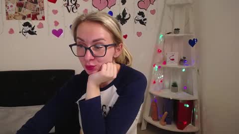 Snapshot of vasilisasii chatting on 01.22.25 Vasilisa online show from 01.22.25