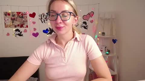 Snapshot of vasilisasii chatting on 01.25.25 Vasilisa online show from 01.25.25