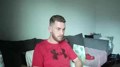 Snapshot of vasmak chatting on 10.14.25 vasmak online show from 10.14.25