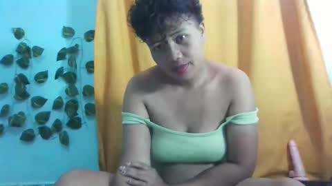Vayannah online show from 05.14.26