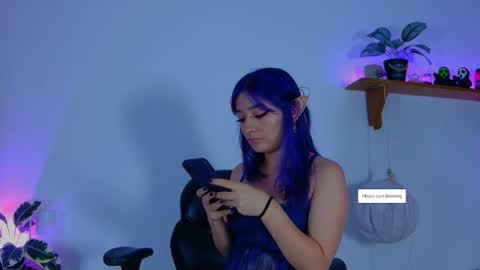 Snapshot of vayolett_dakotta chatting on 10.26.25 Vayolett online show from 10.26.25