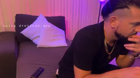 VeeDeeDuo online show from 02.05.26