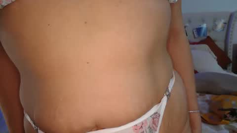 Snapshot of vegas_danielle chatting on 09.24.25 Vegas Dani online show from 09.24.25