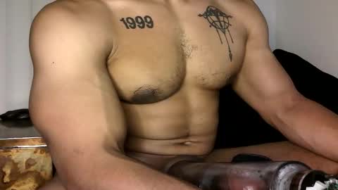 Snapshot of vegasluv702 chatting on 10.23.25 Vegas Love online show from 10.23.25