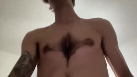 Joeyyy online show from 11.04.25