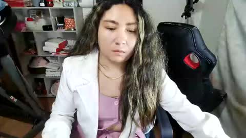 Im VelaI will be Christmas and New Year with my family December 22 to January 13 I will miss you guys. online show from 04.13.26