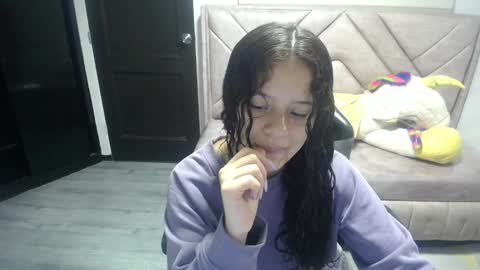 velvet_moon_v online show from 10.16.25