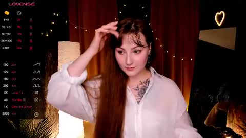 Mia online show from 06.10.26