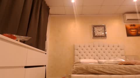 velvetmarsha online show from 02.20.25