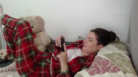 velvetmoon123 online show from 11.29.25