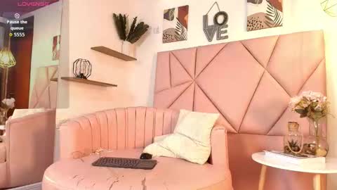 Snapshot of velvetnami chatting on 02.21.26 Velvet Nami online show from 02.21.26