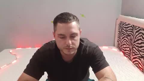 Snapshot of velvetrogue_ chatting on 09.14.25 Ben online show from 09.14.25