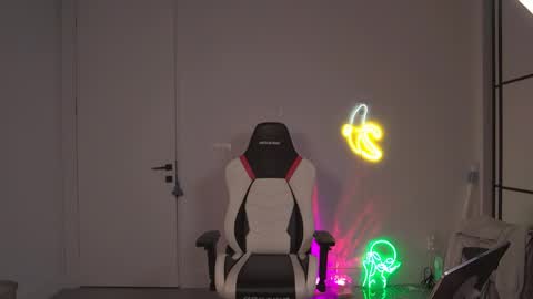 VelvetTGirl online show from 04.11.26