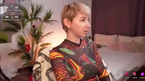 CLEOshort hair  TIna long hair  online show from 02.16.25