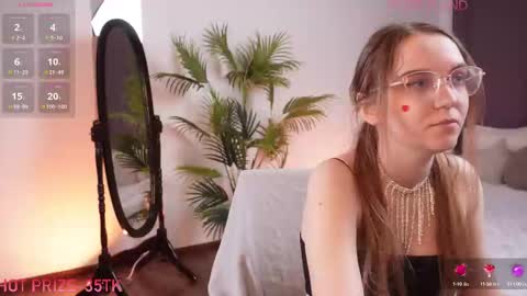 CLEOshort hair  TIna long hair  online show from 02.23.25