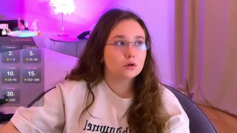 velvetvixencute online show from 10.25.25