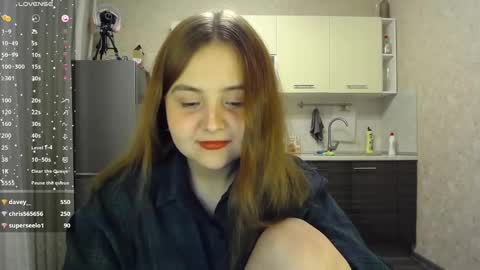 Snapshot of vendymories chatting on 01.11.25 eva 3 online show from 01.11.25