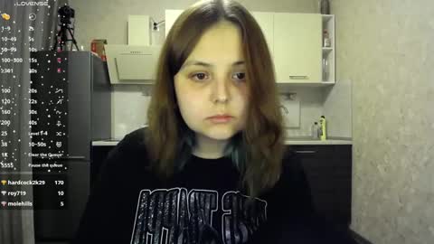 Snapshot of vendymories chatting on 02.05.25 eva 3 online show from 02.05.25